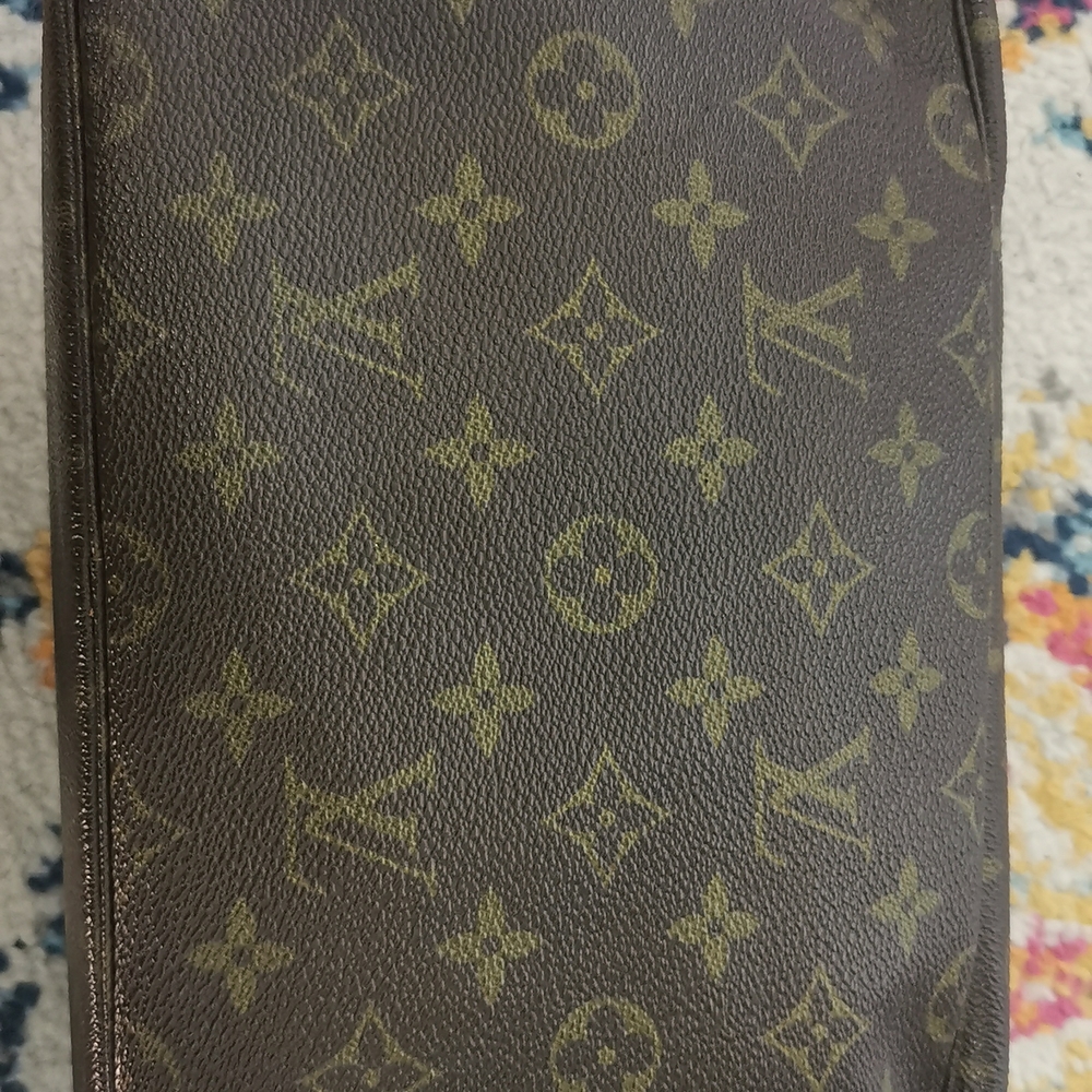 Louis Vuitton Monogram Canvas Cosmetic Case
